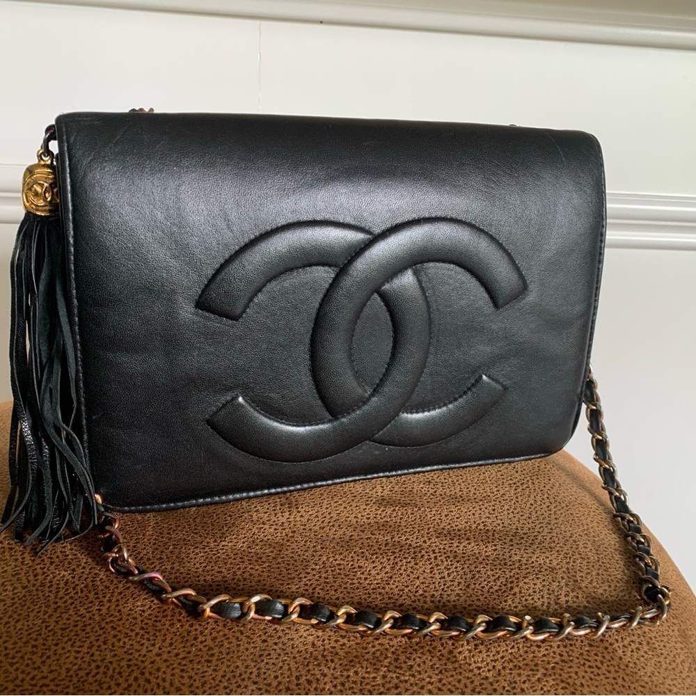 Vintage Chanel Black Leather Crossbody Bag with Chain Strap